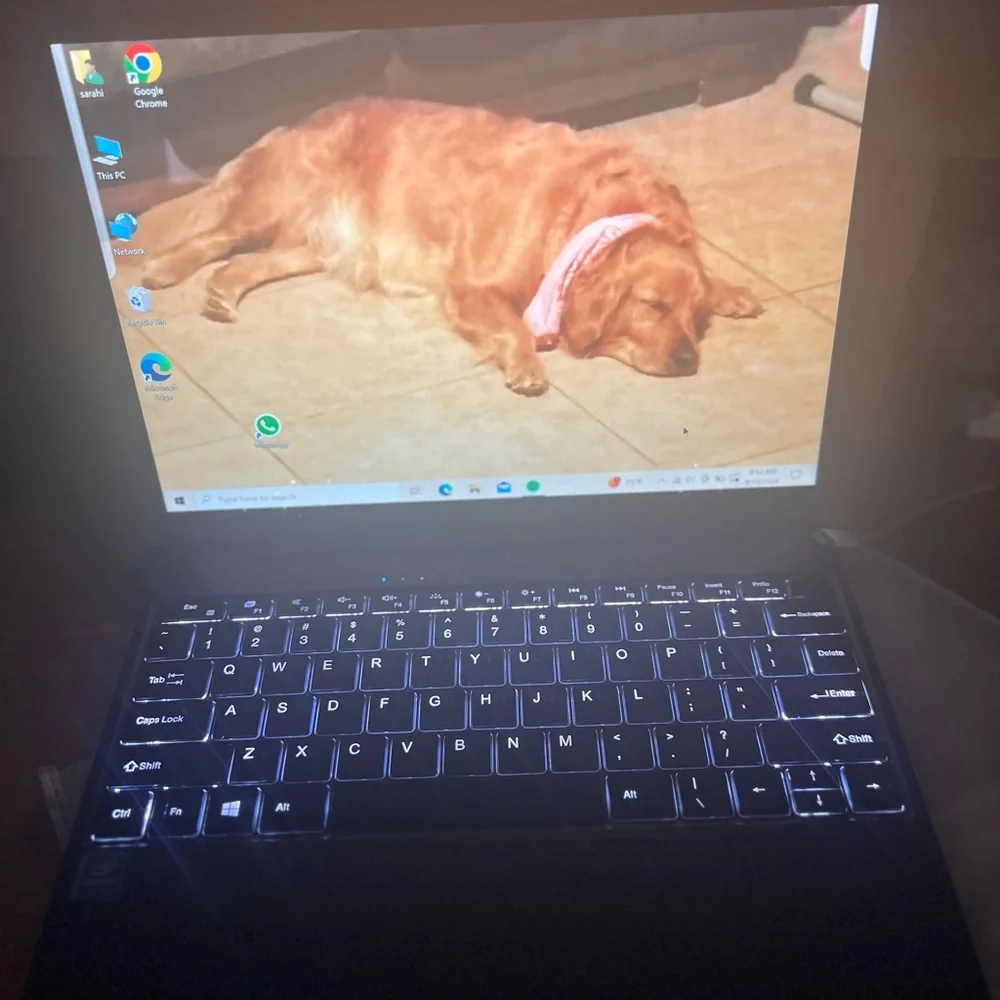 CHUWI laptop Good conditions keyboard lights up
